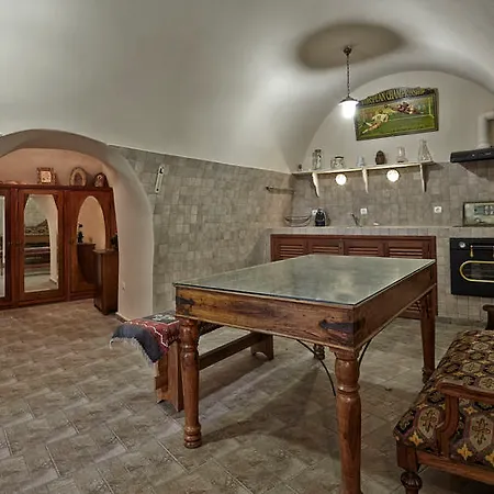 Thermes Saint Alexander Megalochori (Santorini)